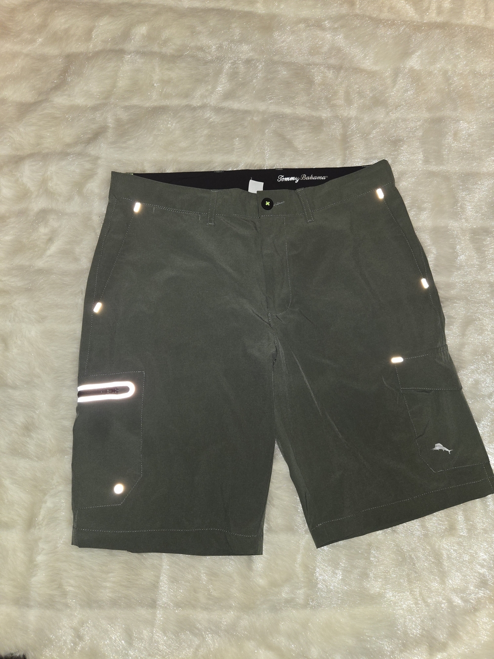 Tommy Bahama Men's Olive Green Cargo Shorts